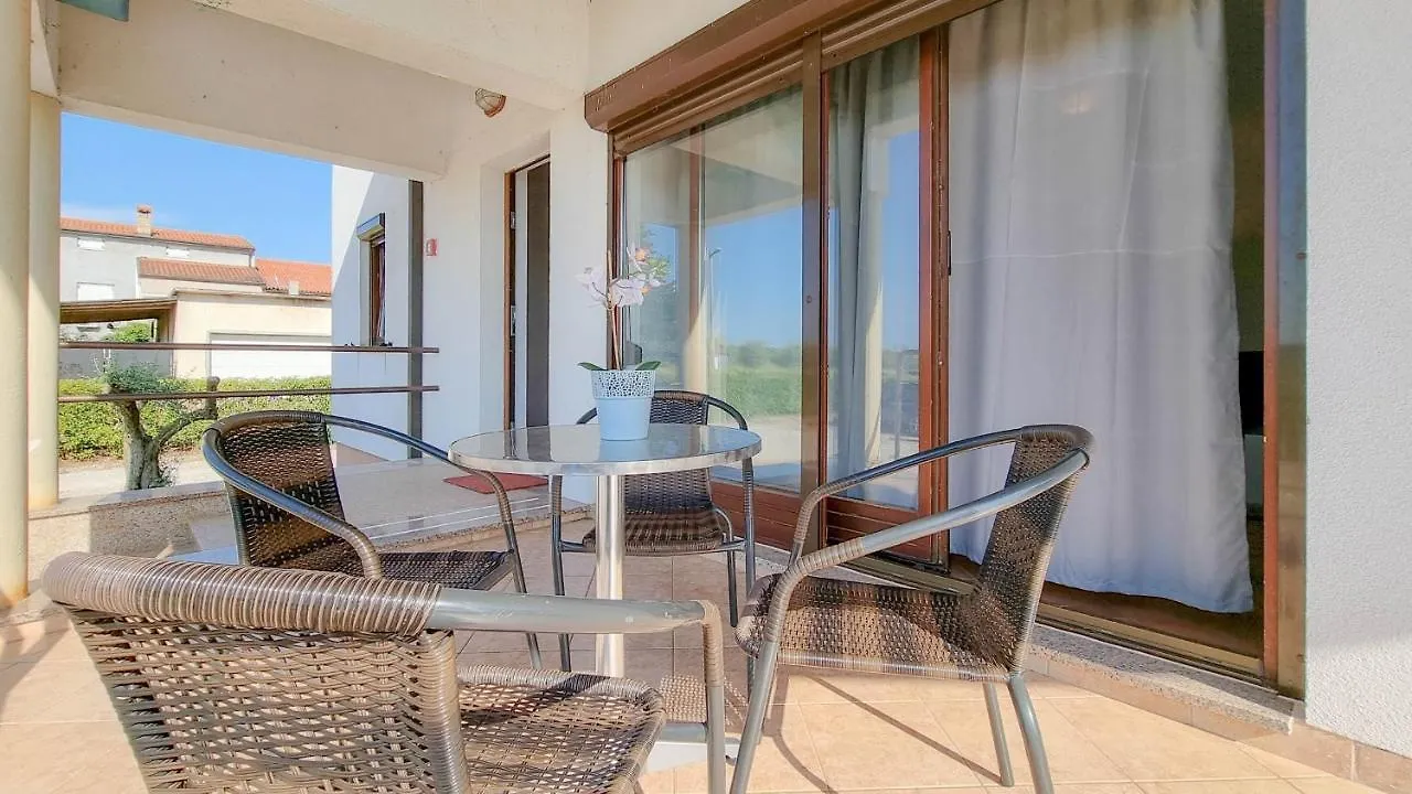 Dani A2+2 Apartment Umag